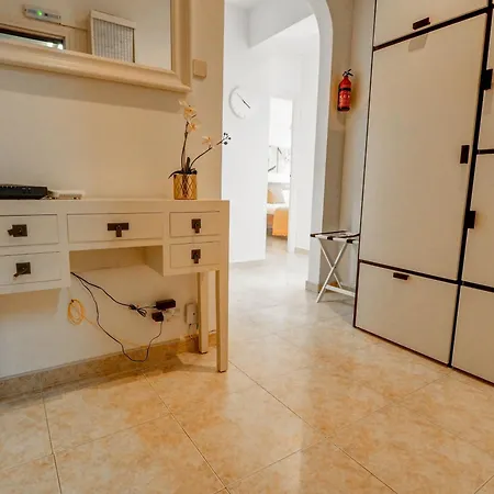 Diamond By Hello Homes *