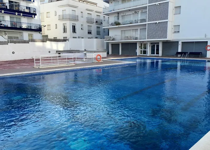 Diamond By Hello Homes *